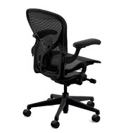 Herman Miller Aeron velikost B black edition