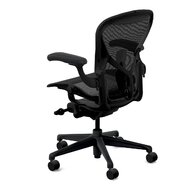 Herman Miller Aeron veľkosť C black edition