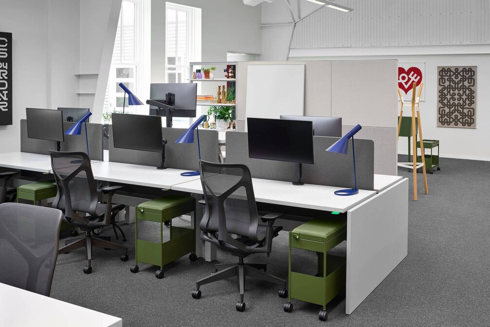 Herman Miller Cosm Mid Back Graphite